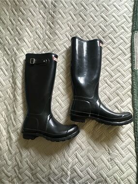 Hunter Black Tall Rain Boots